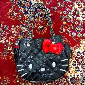 SUPER CUTE BLACK HELLO KITTY FAUX PATENT LEATHER BAG WITH CHAIN STRAPS